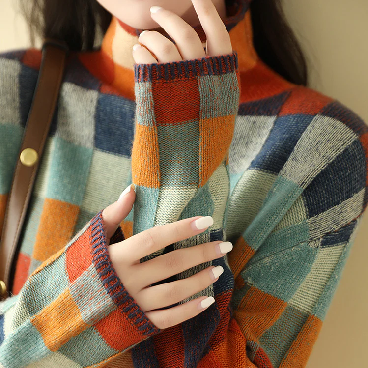 Luxury Cashmere Roll Neck Jumper - Aurora
