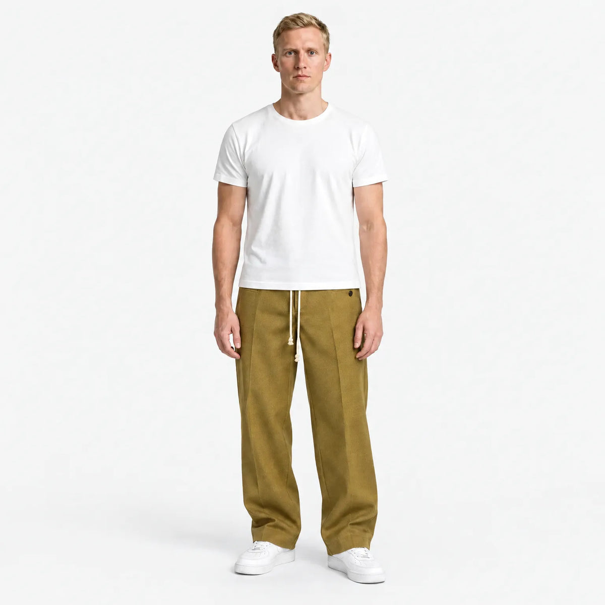 Men's Relaxed Fit Trousers for Maximum Freedom of Movement